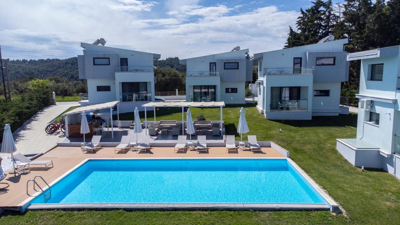Blue Avenue Aparthotel Paliouri Ngoại thất bức ảnh