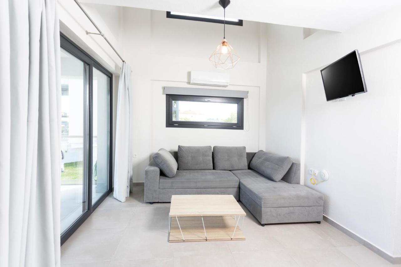 Blue Avenue Aparthotel Paliouri Ngoại thất bức ảnh