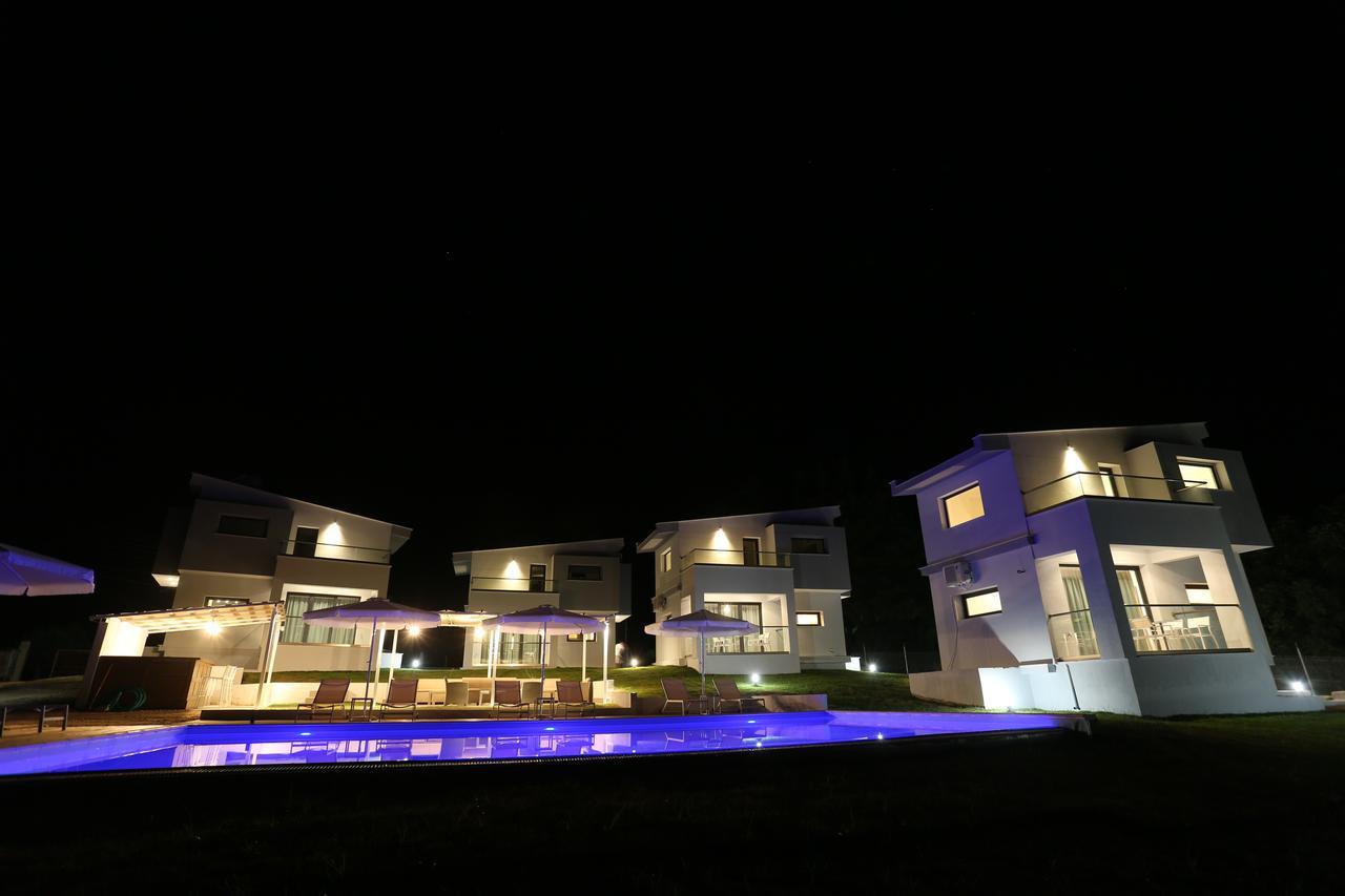 Blue Avenue Aparthotel Paliouri Ngoại thất bức ảnh