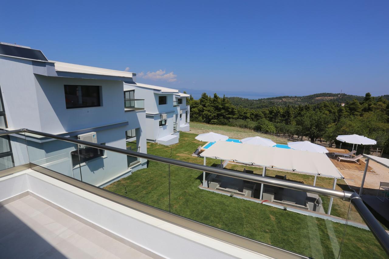 Blue Avenue Aparthotel Paliouri Ngoại thất bức ảnh