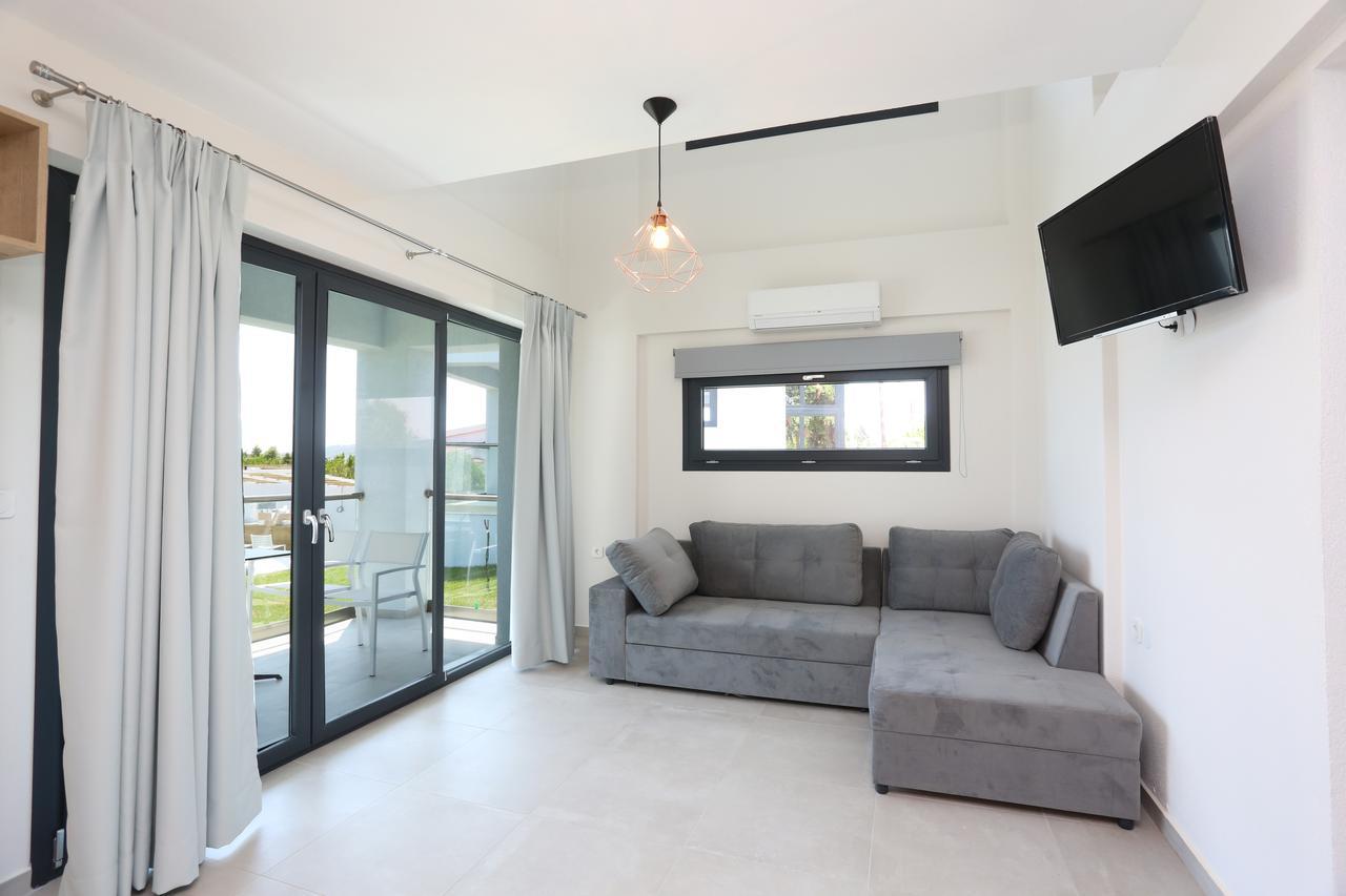 Blue Avenue Aparthotel Paliouri Ngoại thất bức ảnh